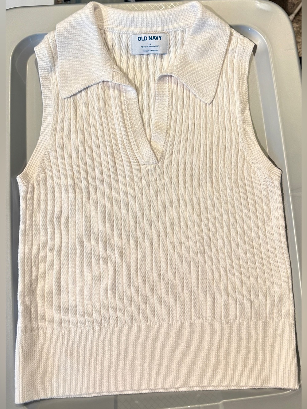 Old Navy Ribbed Collared Sleeveless knit polo style top-White  Small